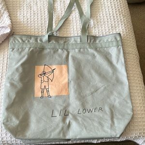 Marc Jacobs tote bag for sale.